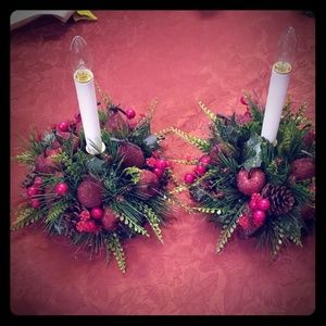 The Christmas candlelight Arrangement  is perfect